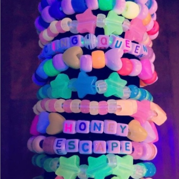 🍓 CUSTOM 🍓 Friendship Drip Rave Kandi Bracelets - Picture 9 of 10
